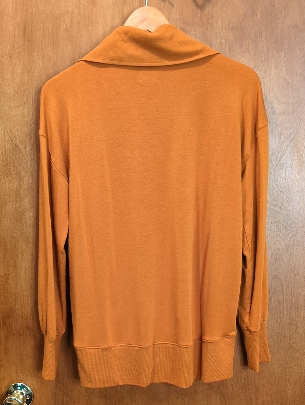 Lou & Grey Signature Soft Half-Zip Pullover in Rust Size M - Picture 4 of 6